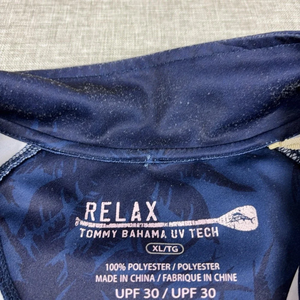 Tommy Bahama UV Tech Pullover Mens XL Blue 1/4 Zip Long Sleeve Palm Sun Top